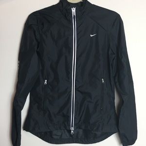 Nike Long Sleeve Wind Breaker Jacket Size Small